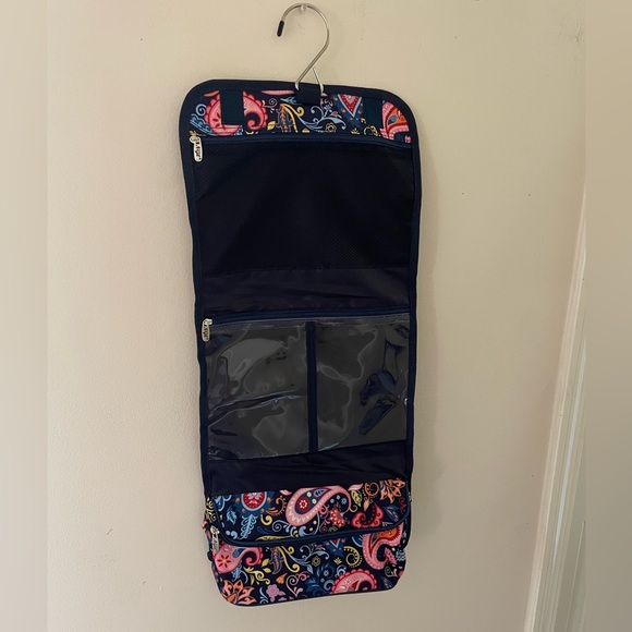 🎉❤️ NEW Multicolor Paisley Jewelry Makeup Organizer - Picture 2 of 6